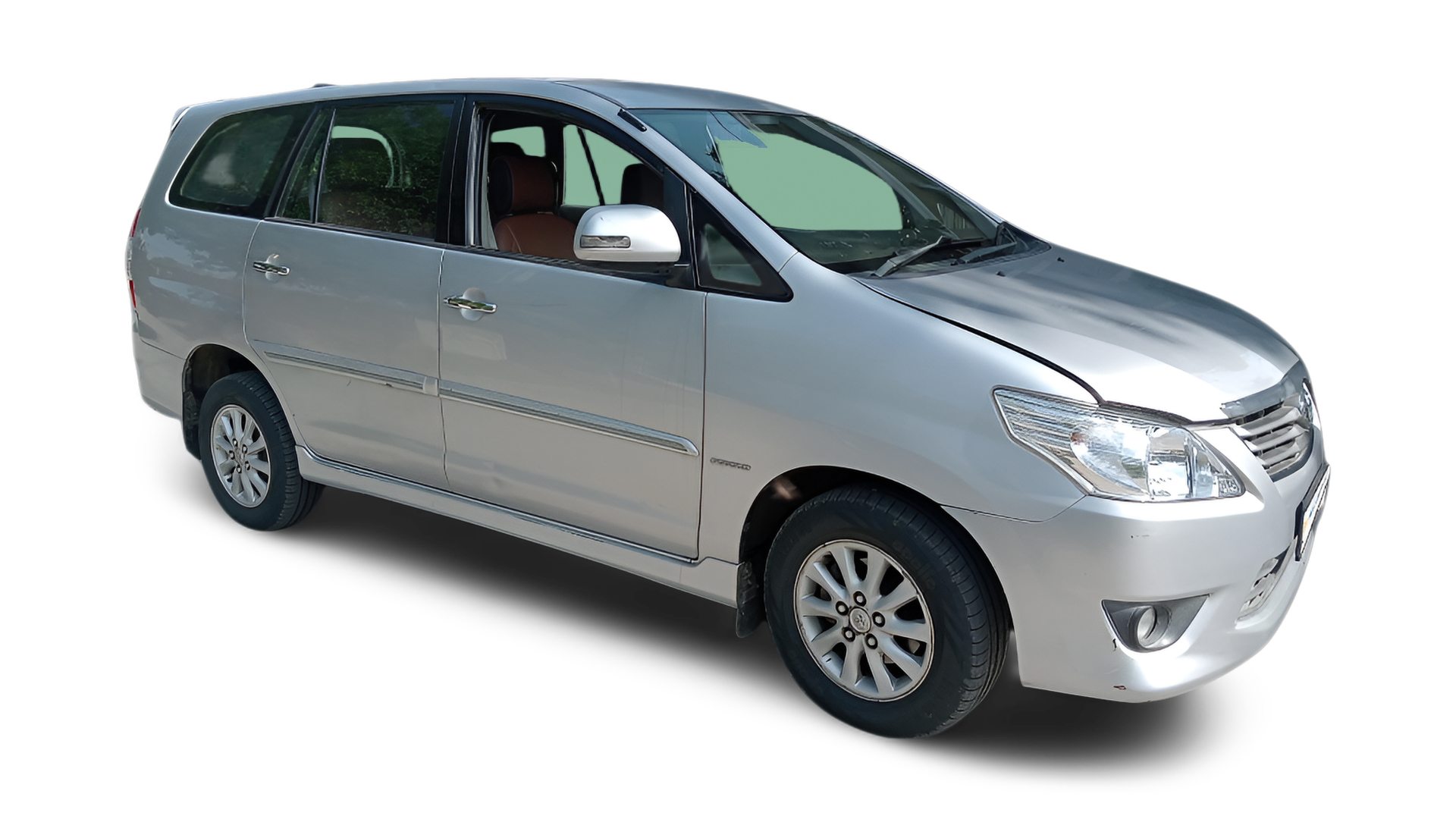Toyota Innova-img